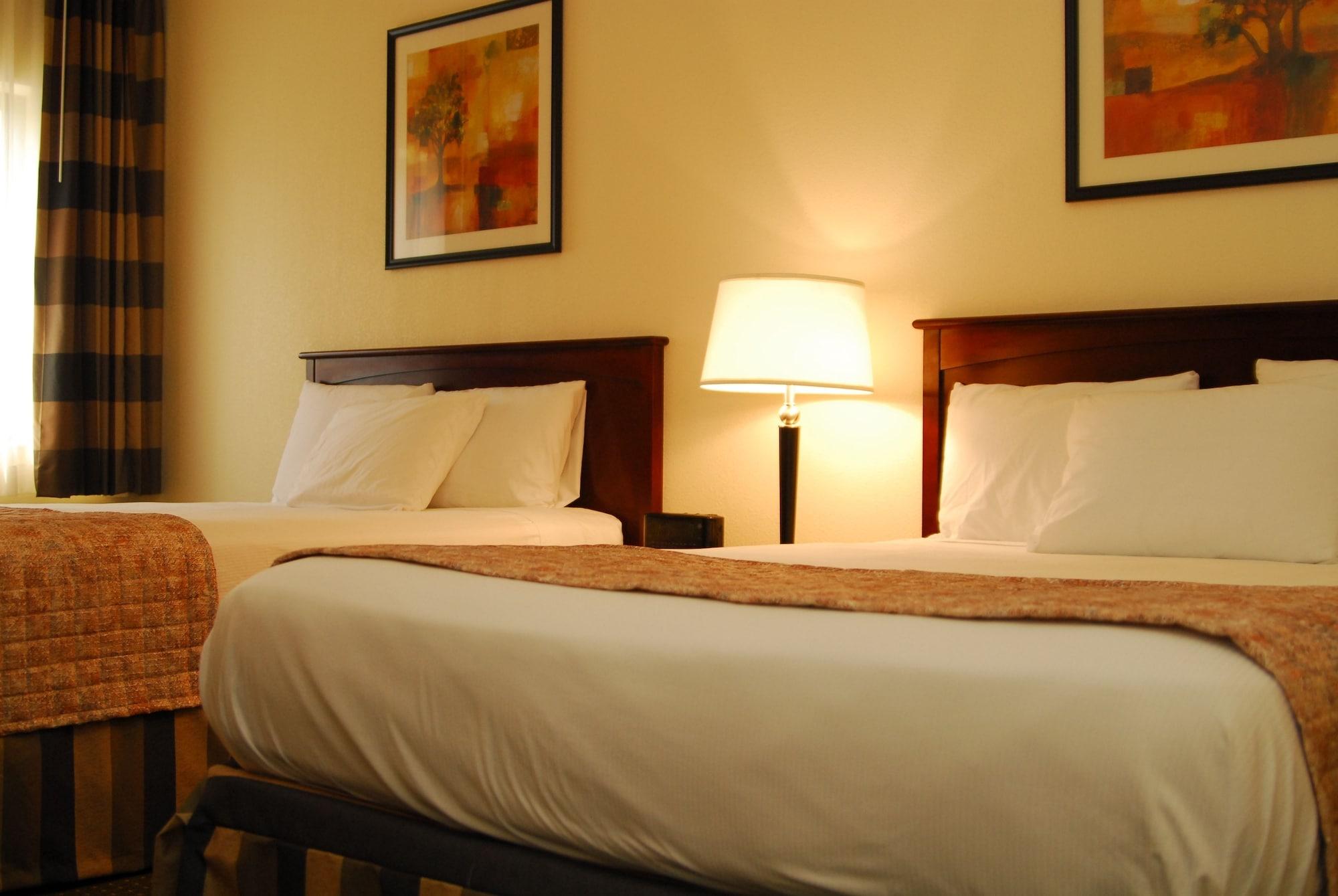 Ramada By Wyndham Bettendorf Εξωτερικό φωτογραφία